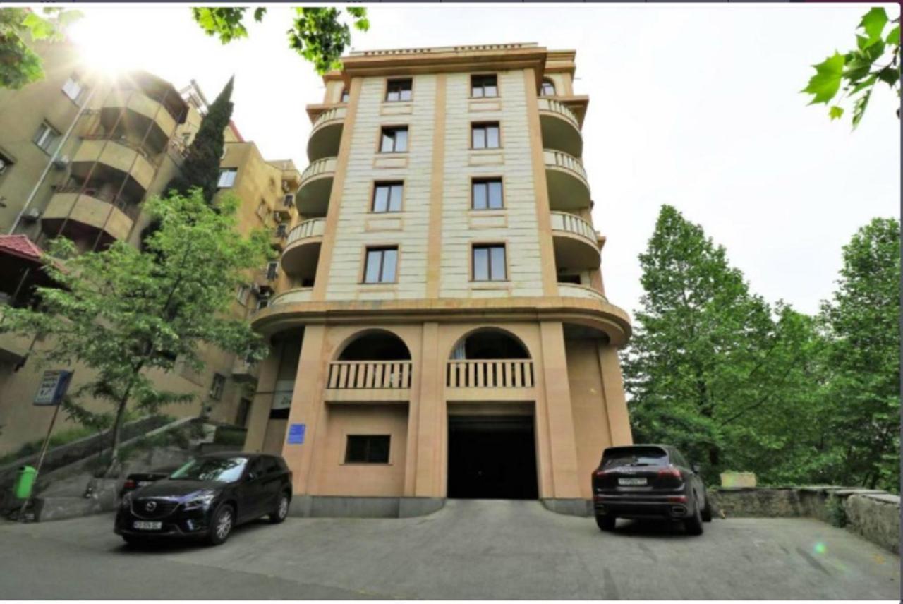 Sunset Tbilisi Luxury Aparthotel Eksteriør bilde